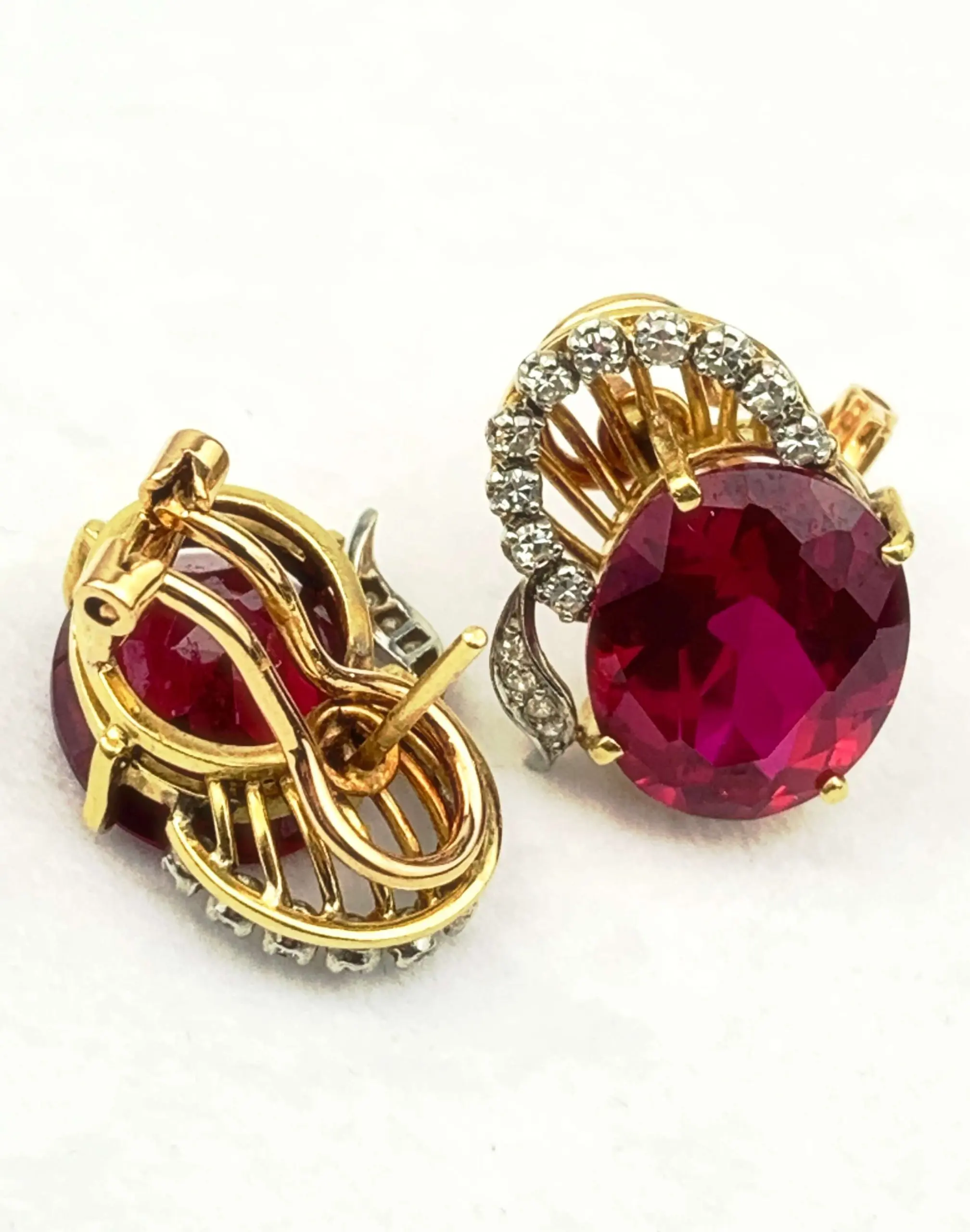 18ct Gold Ruby & Diamond Earrings - Image 5