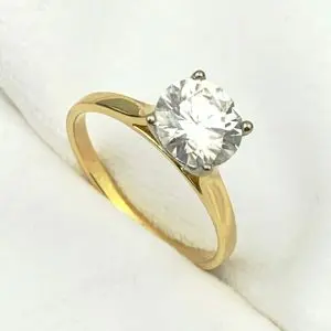 18ct Yellow Gold Created Diamond Ring