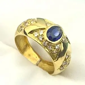 18ct Gold Sapphire Ring