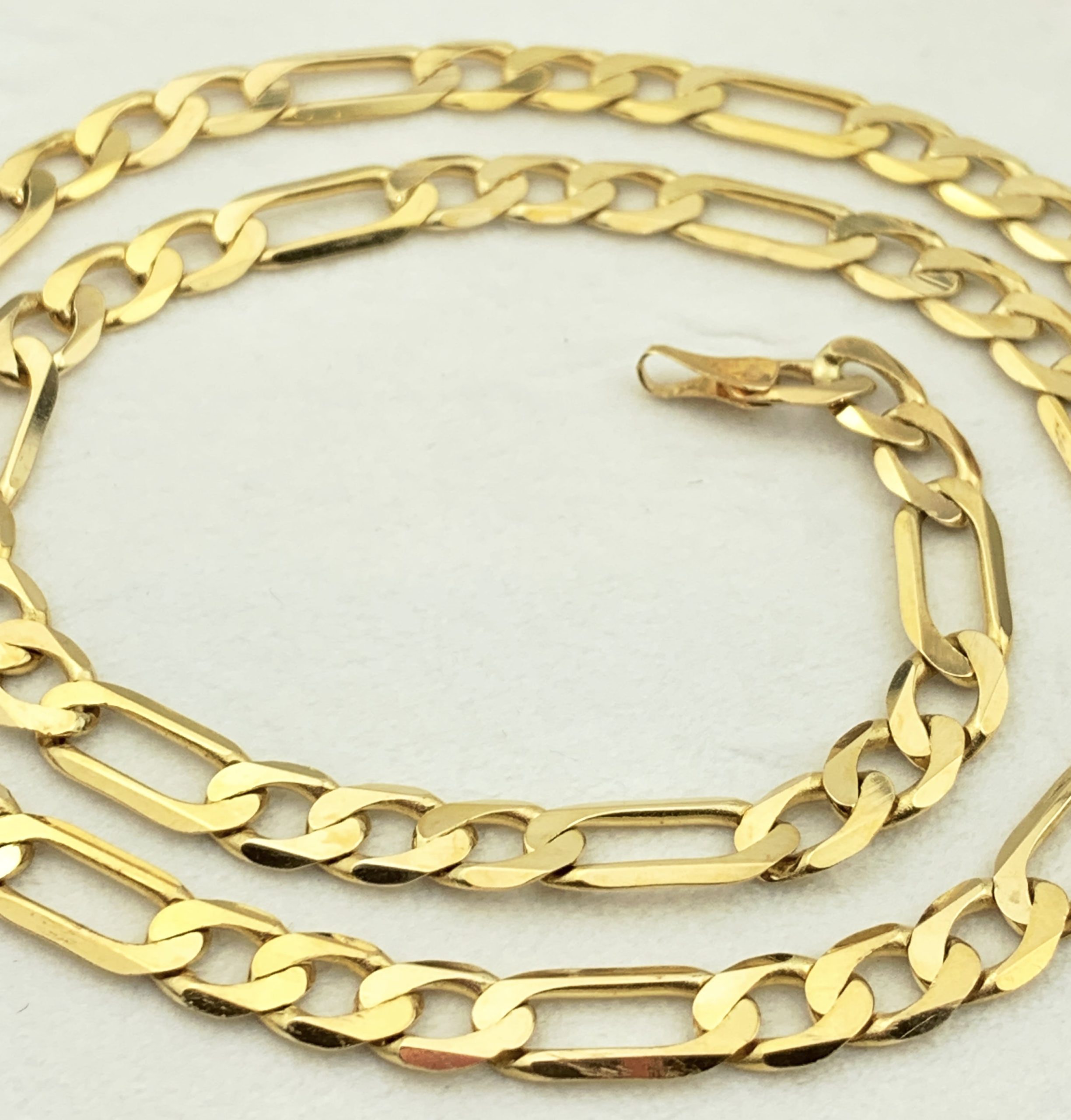 Solid 9ct Yellow Gold 4.5mm Figaro Chain Necklace