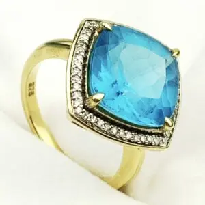 9ct Gold Diamond & Blue Topaz Ring