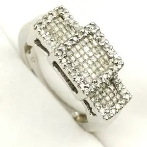 18ct White Gold Triple Square Diamond Ring