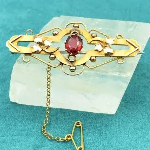 Antique Brooch 9ct Gold
