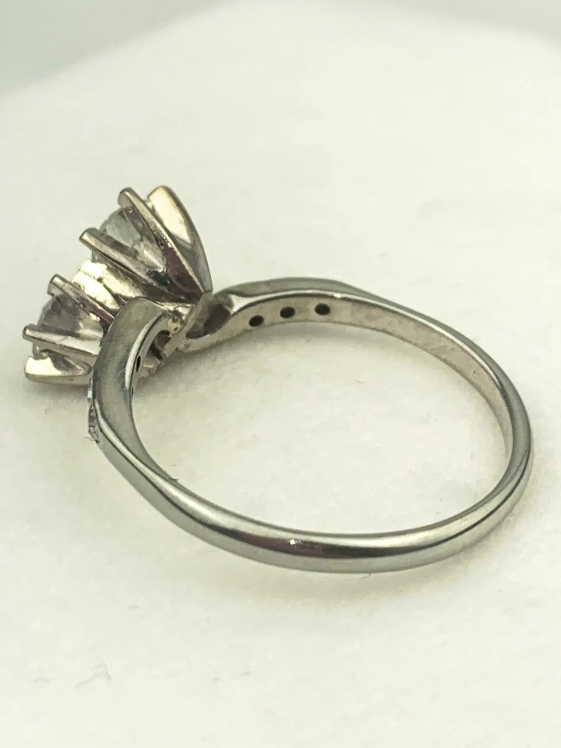 Vintage 18ct Gold & Platinum Diamond "Toi et Moi" Ring - Image 4
