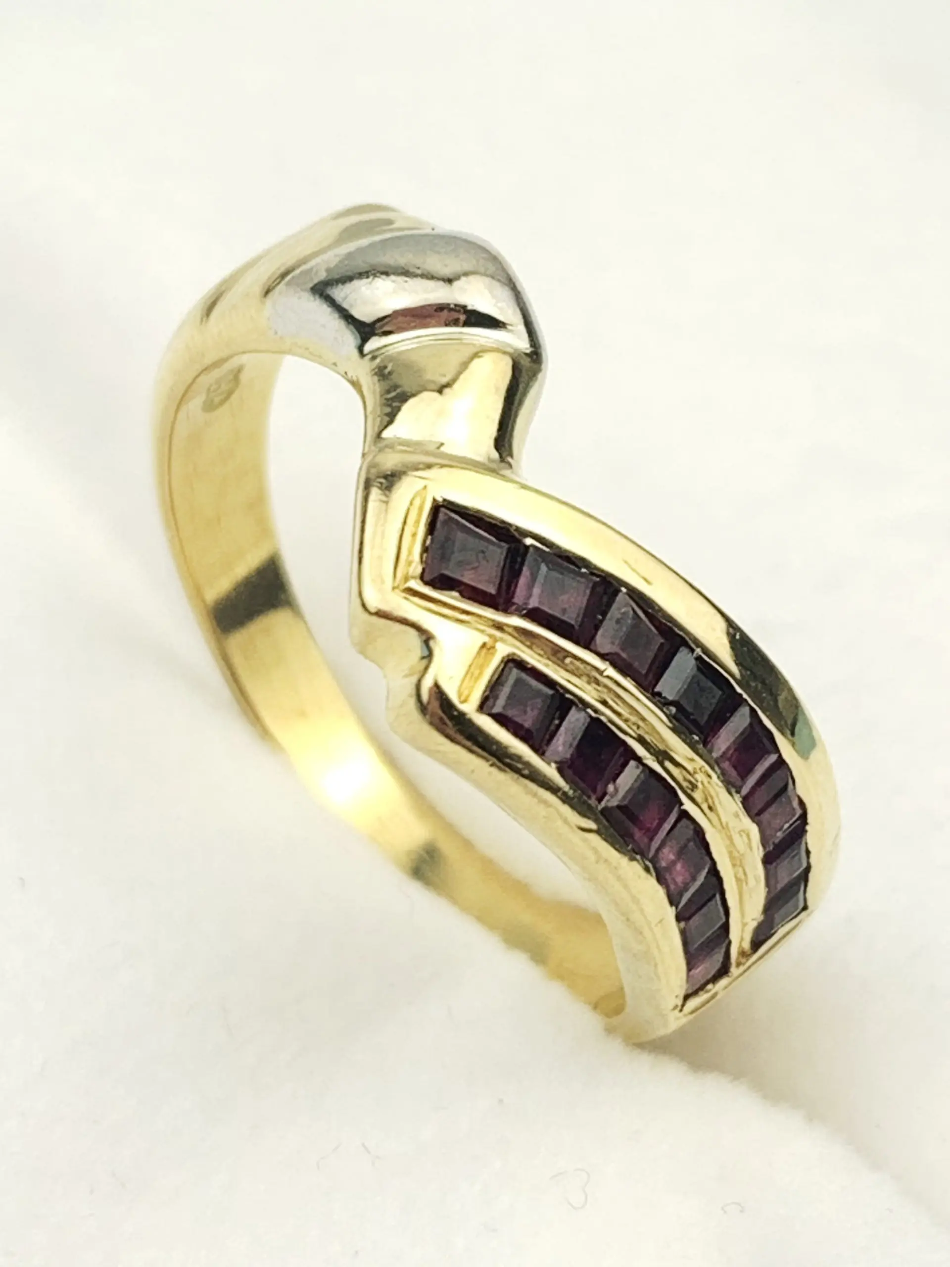 Bespoke 18ct Yellow Gold Ruby Ring
