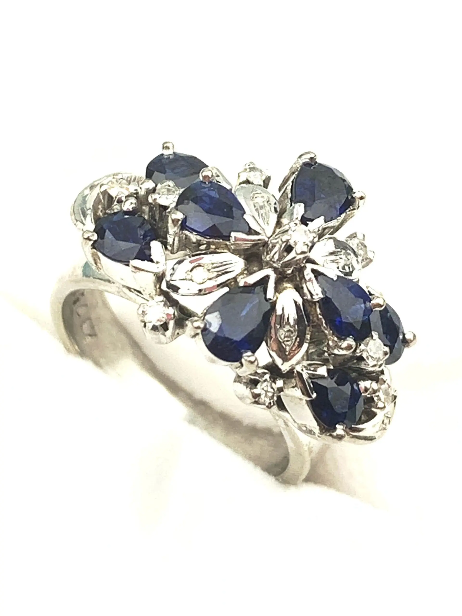 Vintage 14ct Gold Diamond & Sapphire Ring