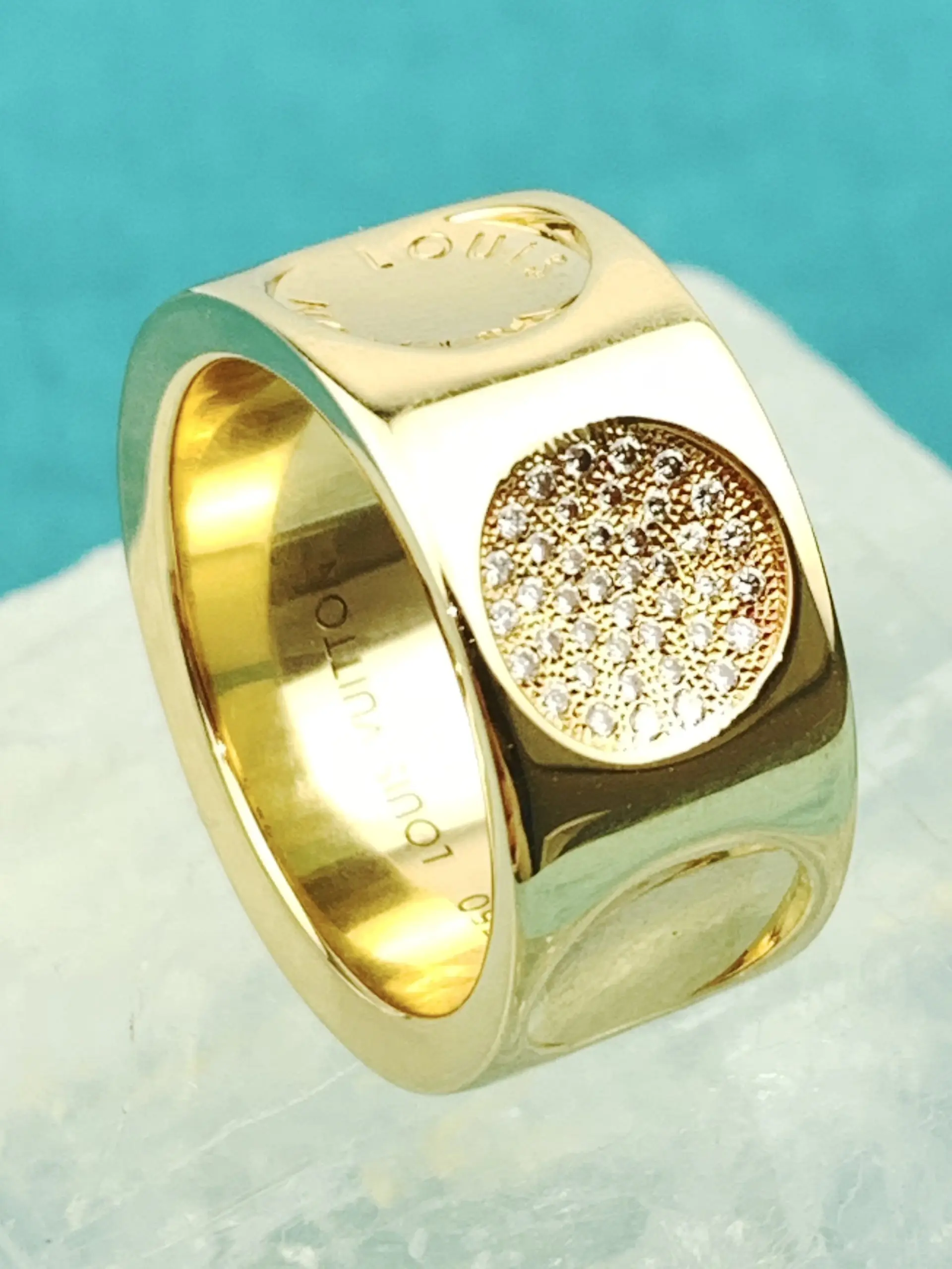 18ct Solid Gold LOUIS VUITTON "Empriente" Diamond Ring