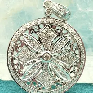 14ct White Gold Diamond Round Disc Pendant Runner