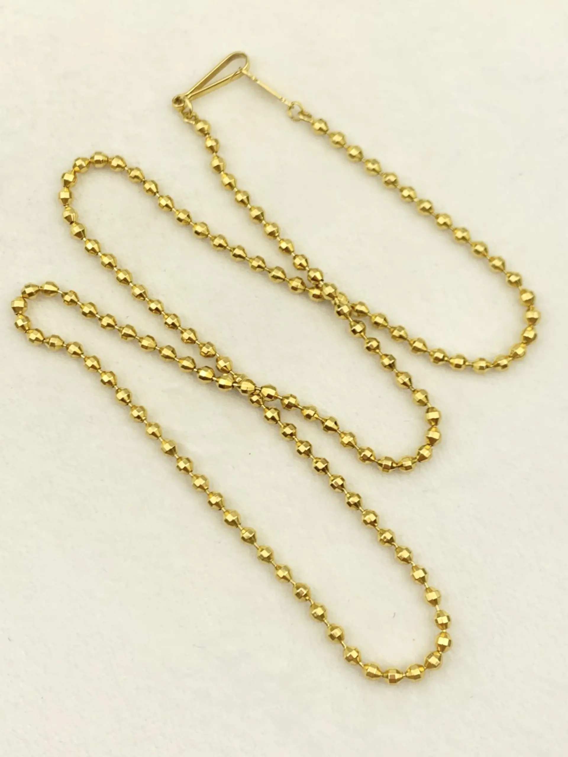 18ct Gold Diamond Cut Ball Necklace Chain - Image 3