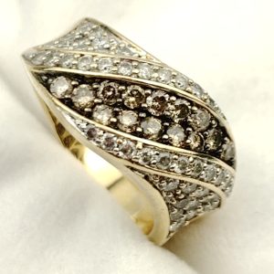 9ct Gold Diamond Cluster Dress Ring - TDW 0.70CT