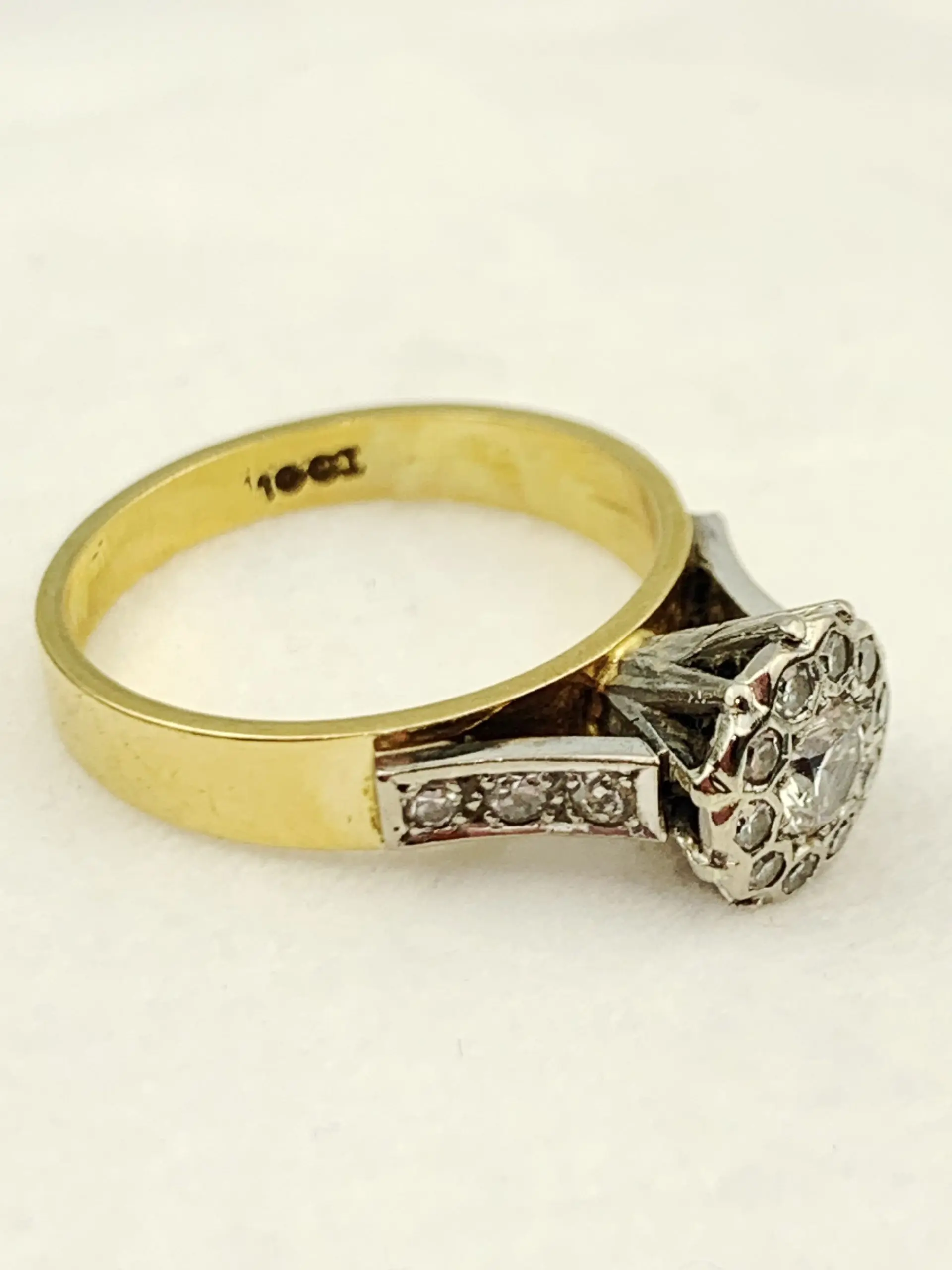 Vintage 18ct Gold Diamond Ring - Image 3