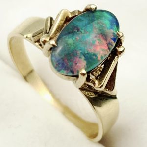 Vintage 9ct Gold Opal Ring