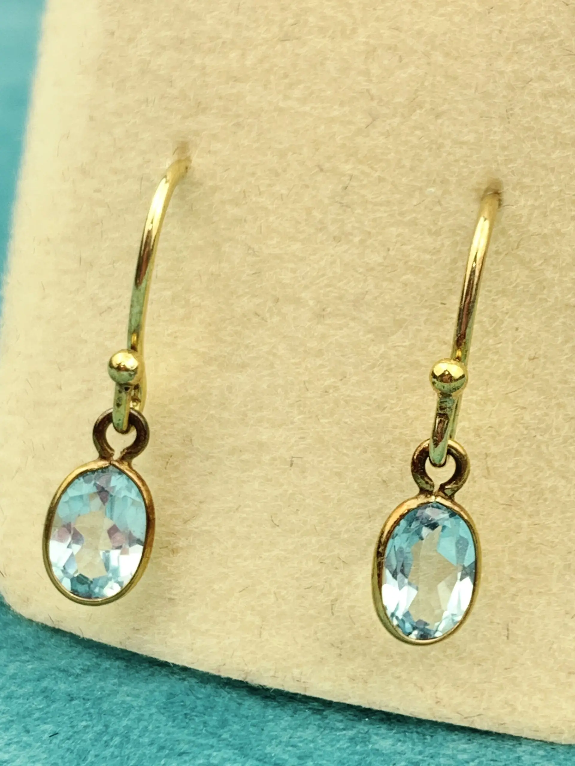 9ct Gold Earrings - BRAND NEW