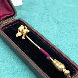 Antique 18ct Gold Pearl Hat or Tie Pin
