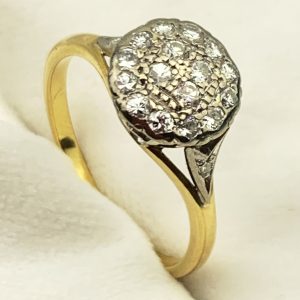 Vintage 18ct Gold Diamond Ring