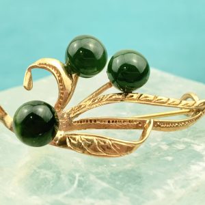 Vintage 9ct Gold Jade Brooch