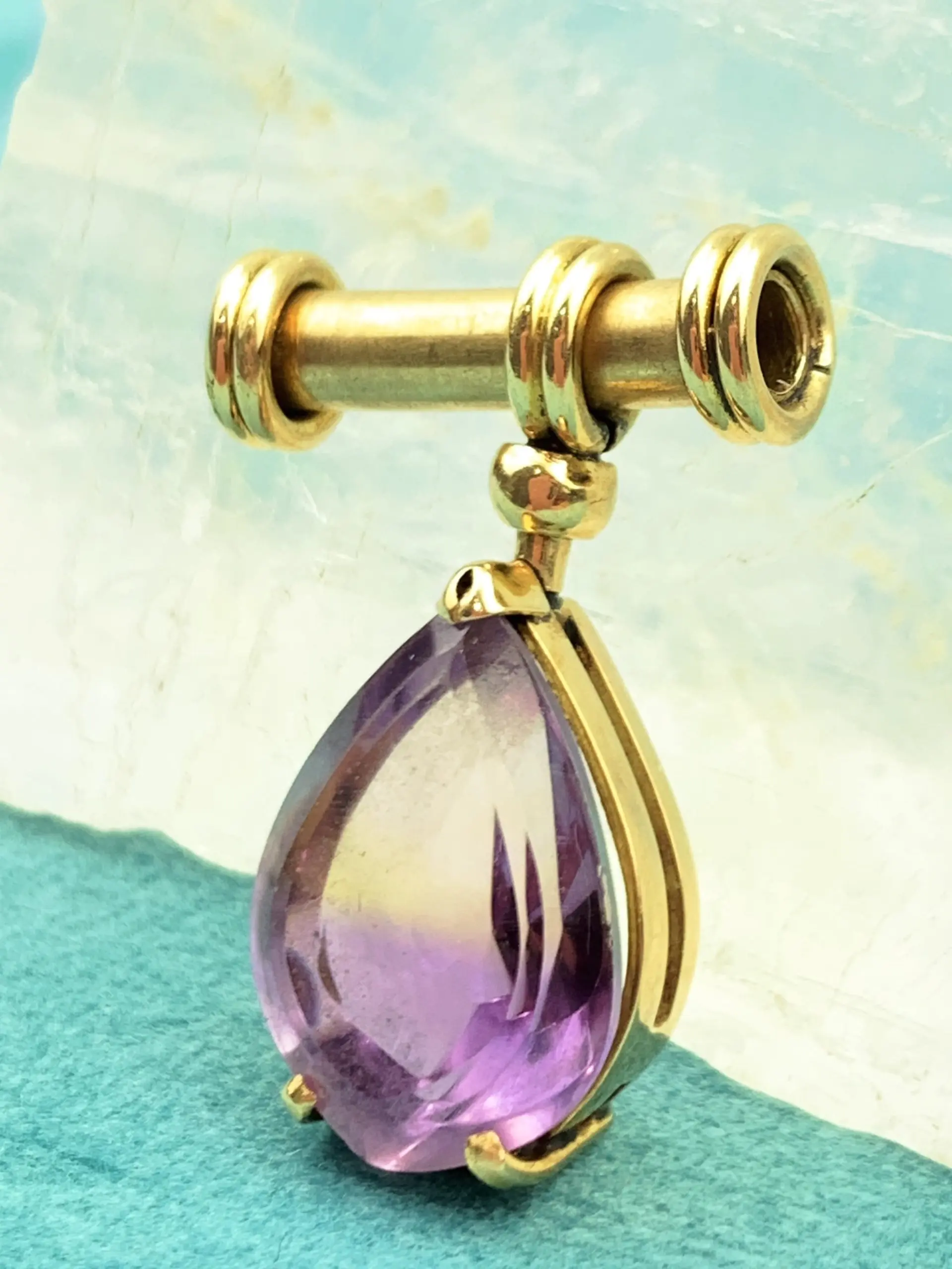 18ct Gold Teardrop Amethyst Pendant Runner