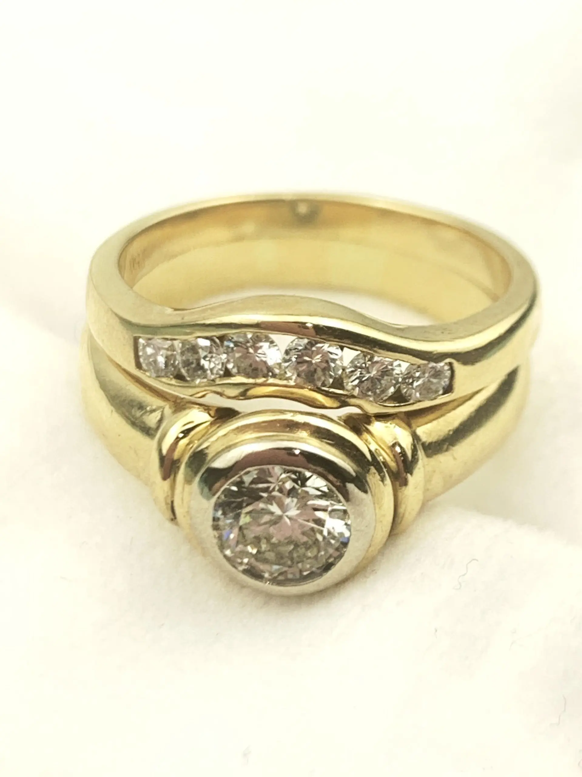 18ct Gold Engagement & Wedding Diamond Ring Set