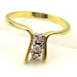Bespoke 18ct Gold Diamond Ring