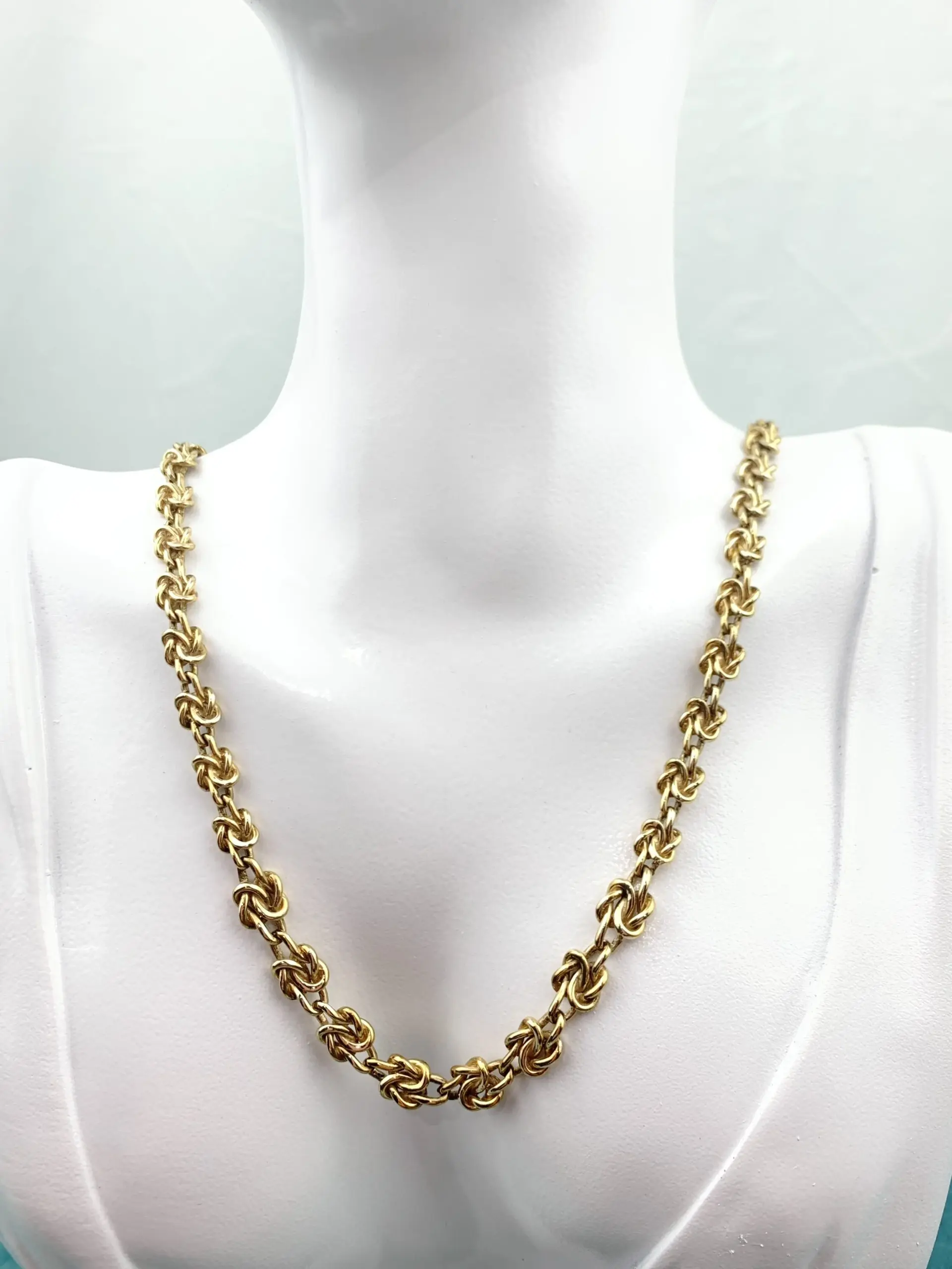 Fancy Link 9ct Gold Necklace Chain - Image 4