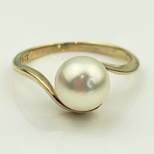 9ct Gold Pearl Ring