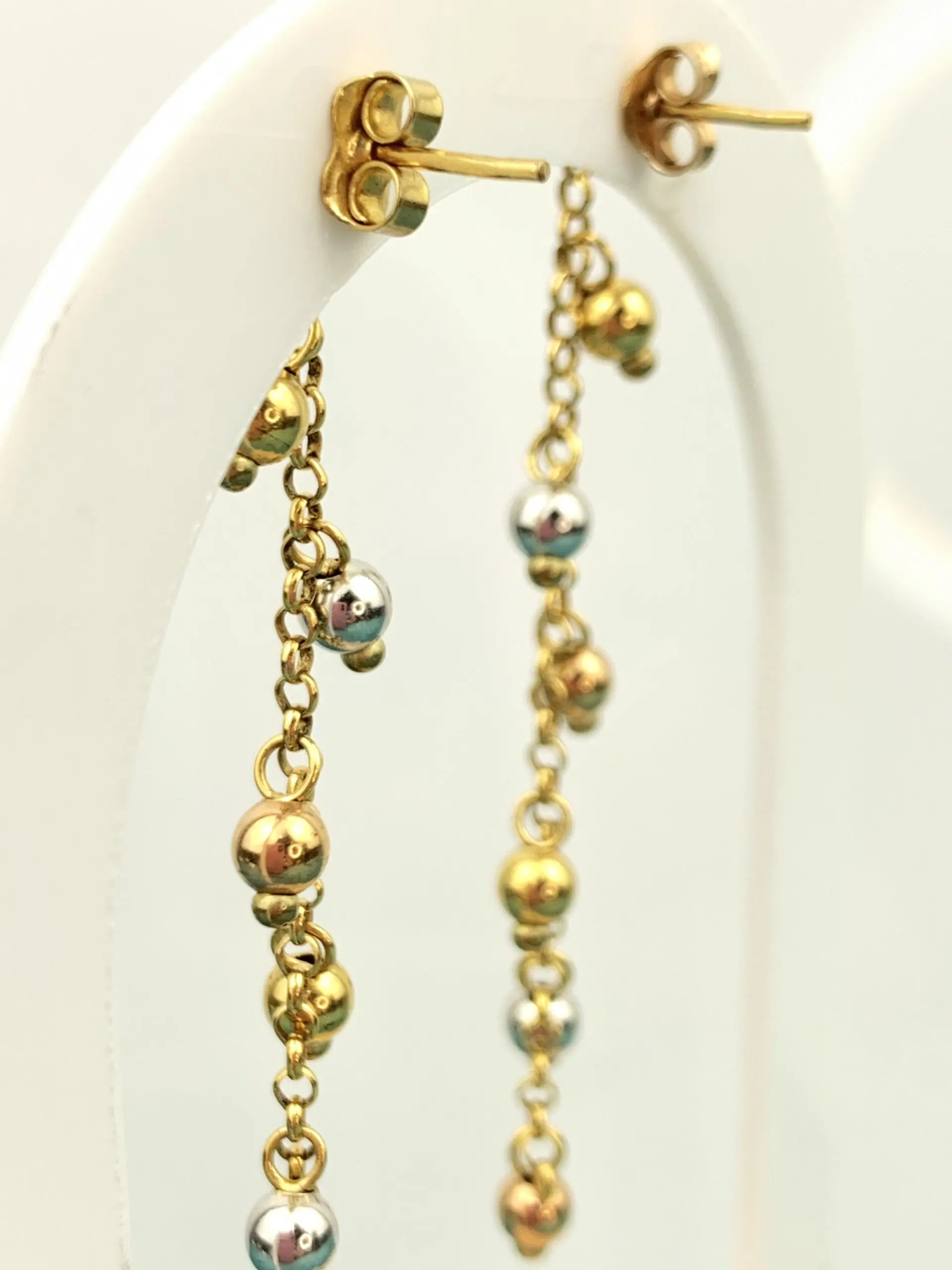 9ct Gold Earrings - Image 3