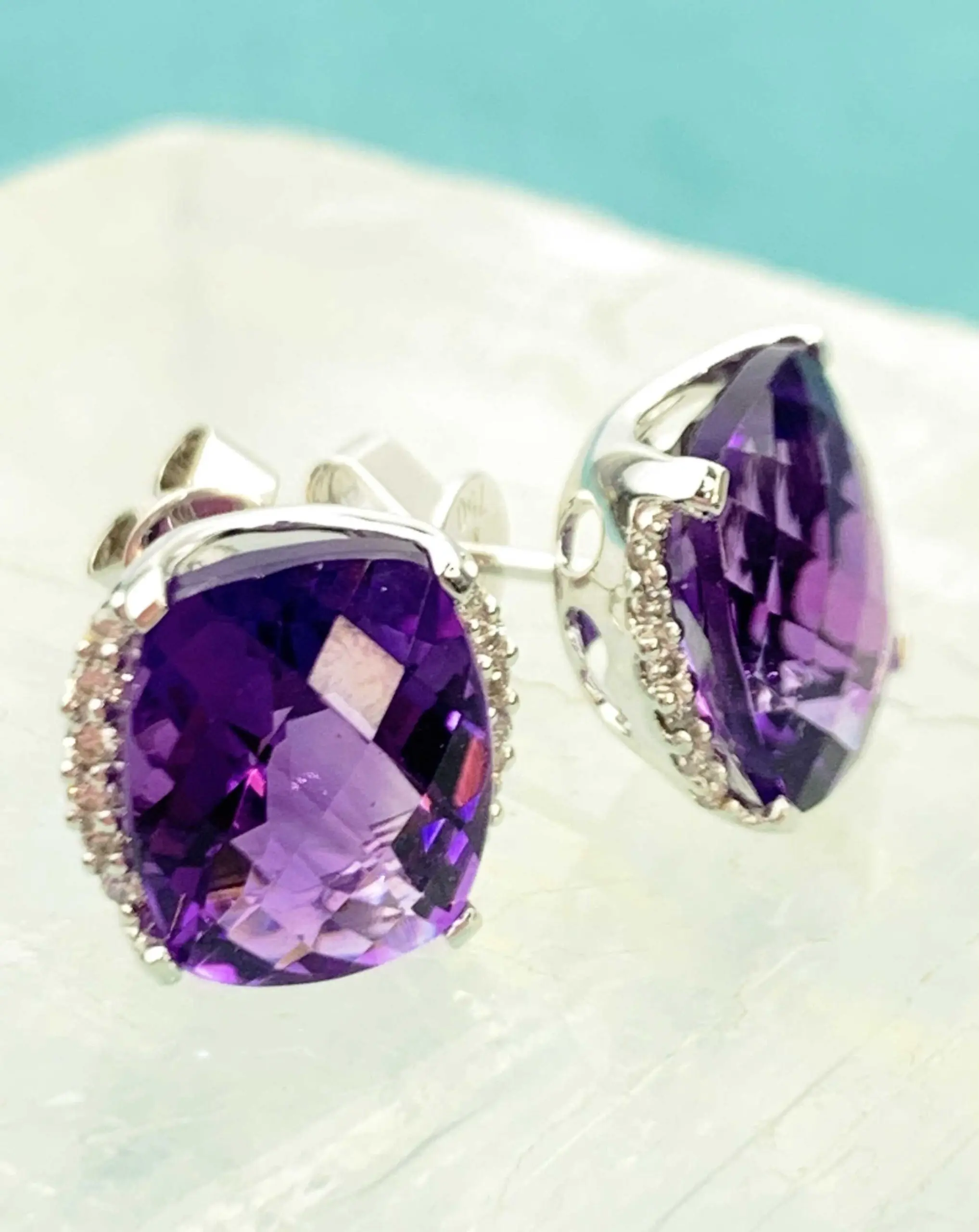 18ct White Gold Diamond & Amethyst Earrings