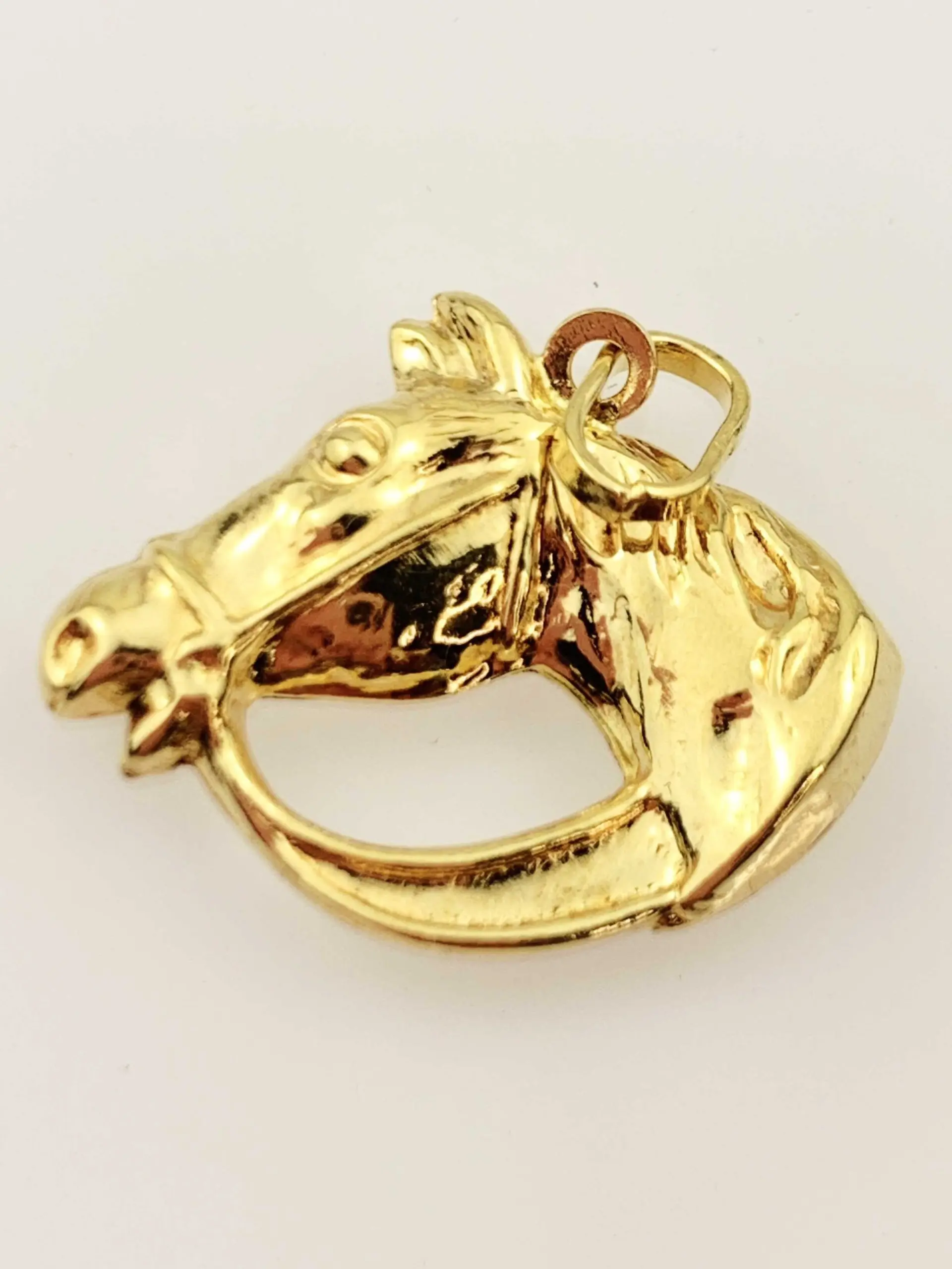18ct Gold Horse Pendant