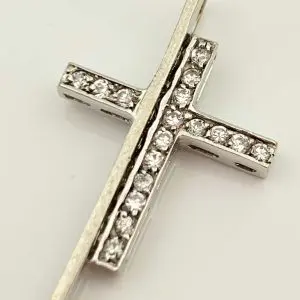 18ct White Gold Cross Pendant