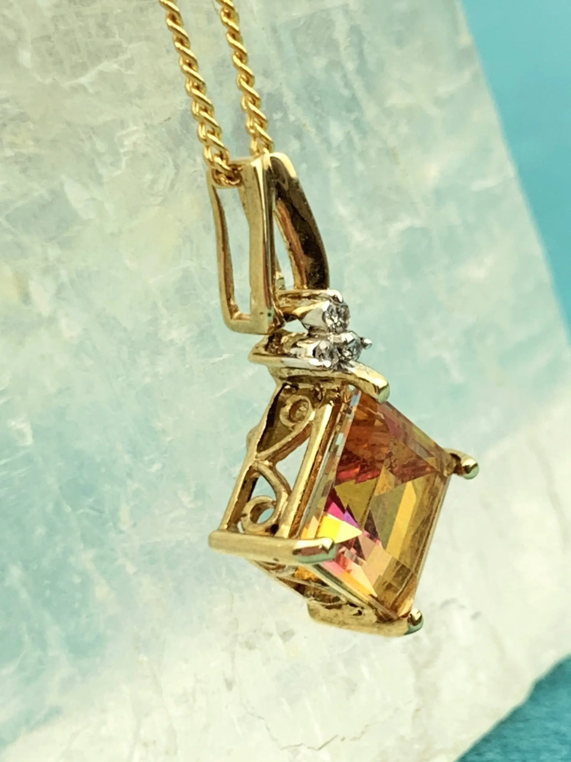 10ct Gold Diamond & Ametrine Pendant - Image 2