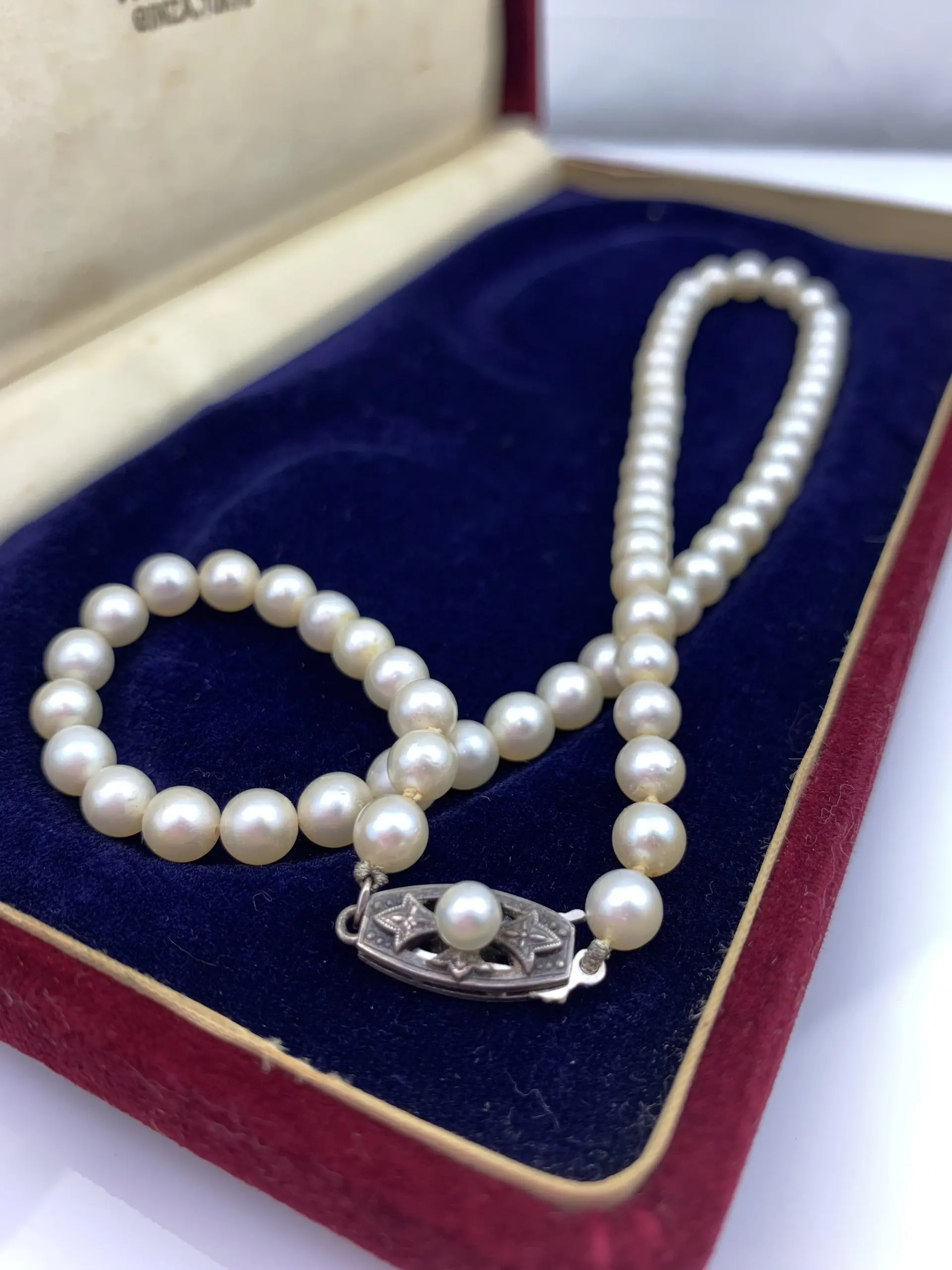 Vintage Mikimoto Pearl Necklace - Image 3