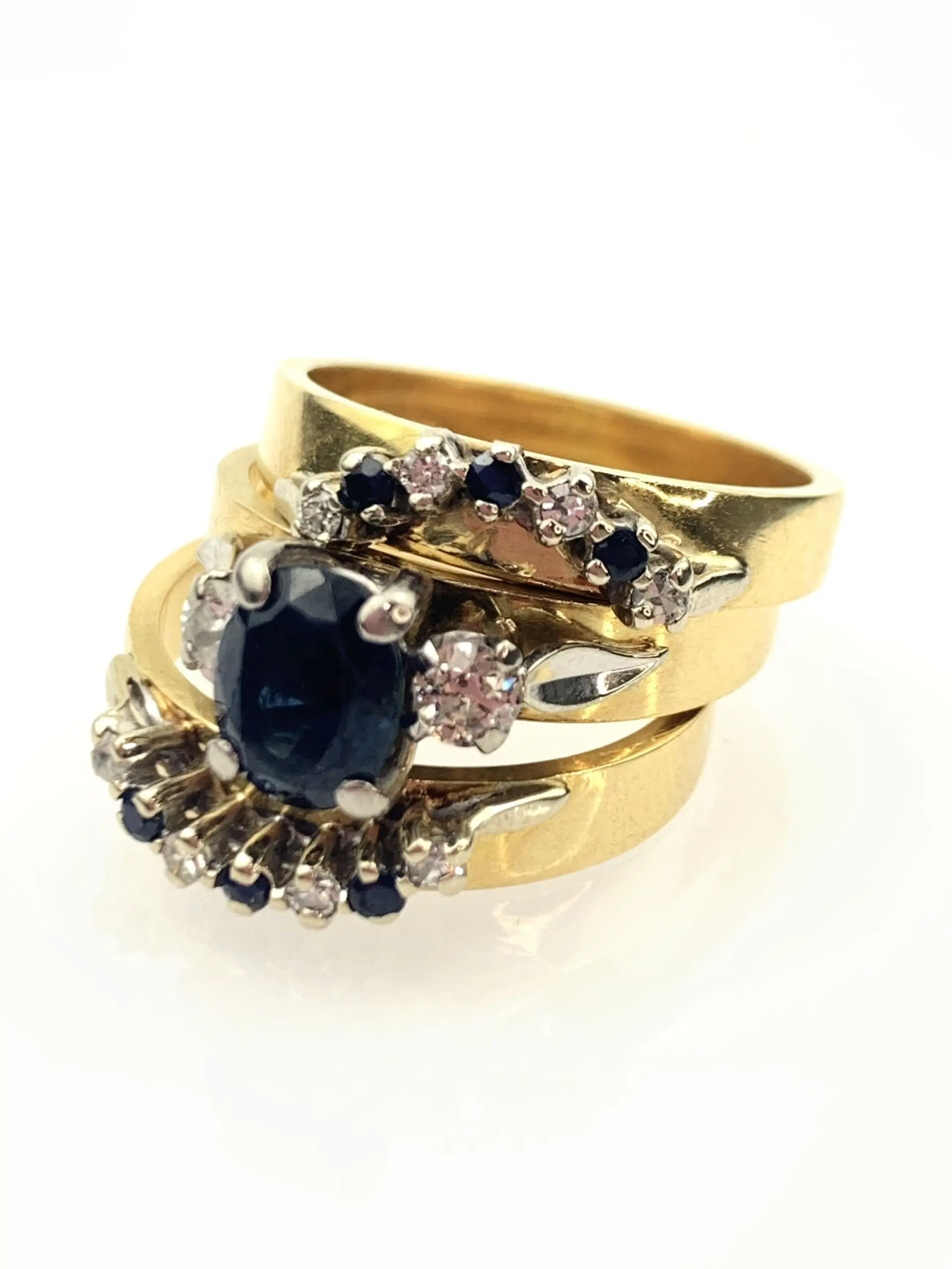 18ct Gold Diamond & Sapphire Ring Set