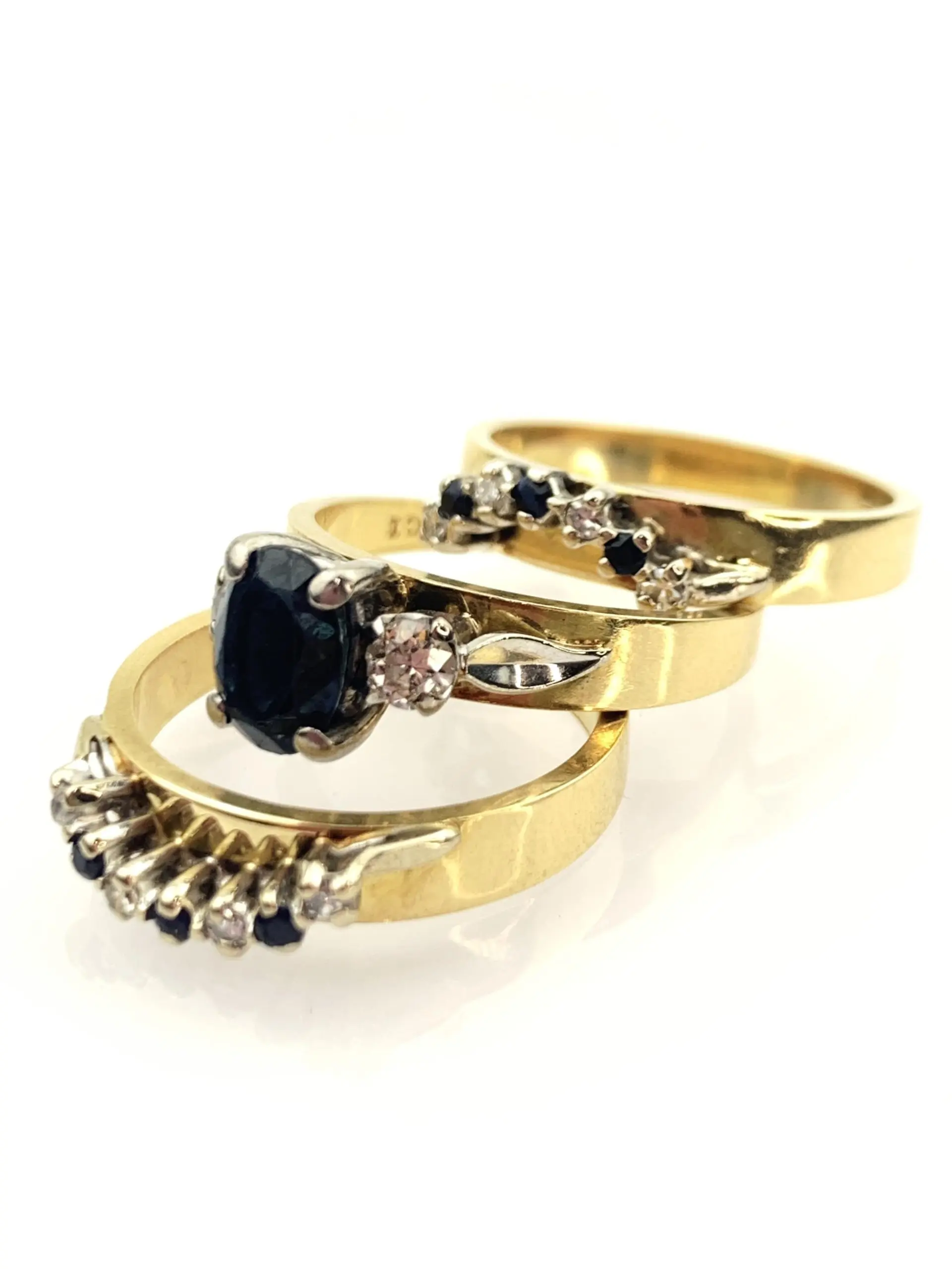 18ct Gold Diamond & Sapphire Ring Set - Image 3