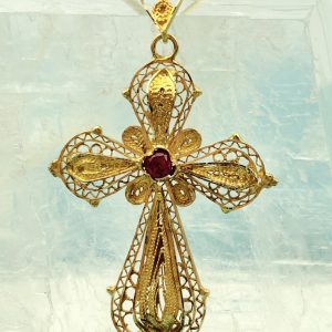 18ct Gold Byzantine Filigree Cross Pendant