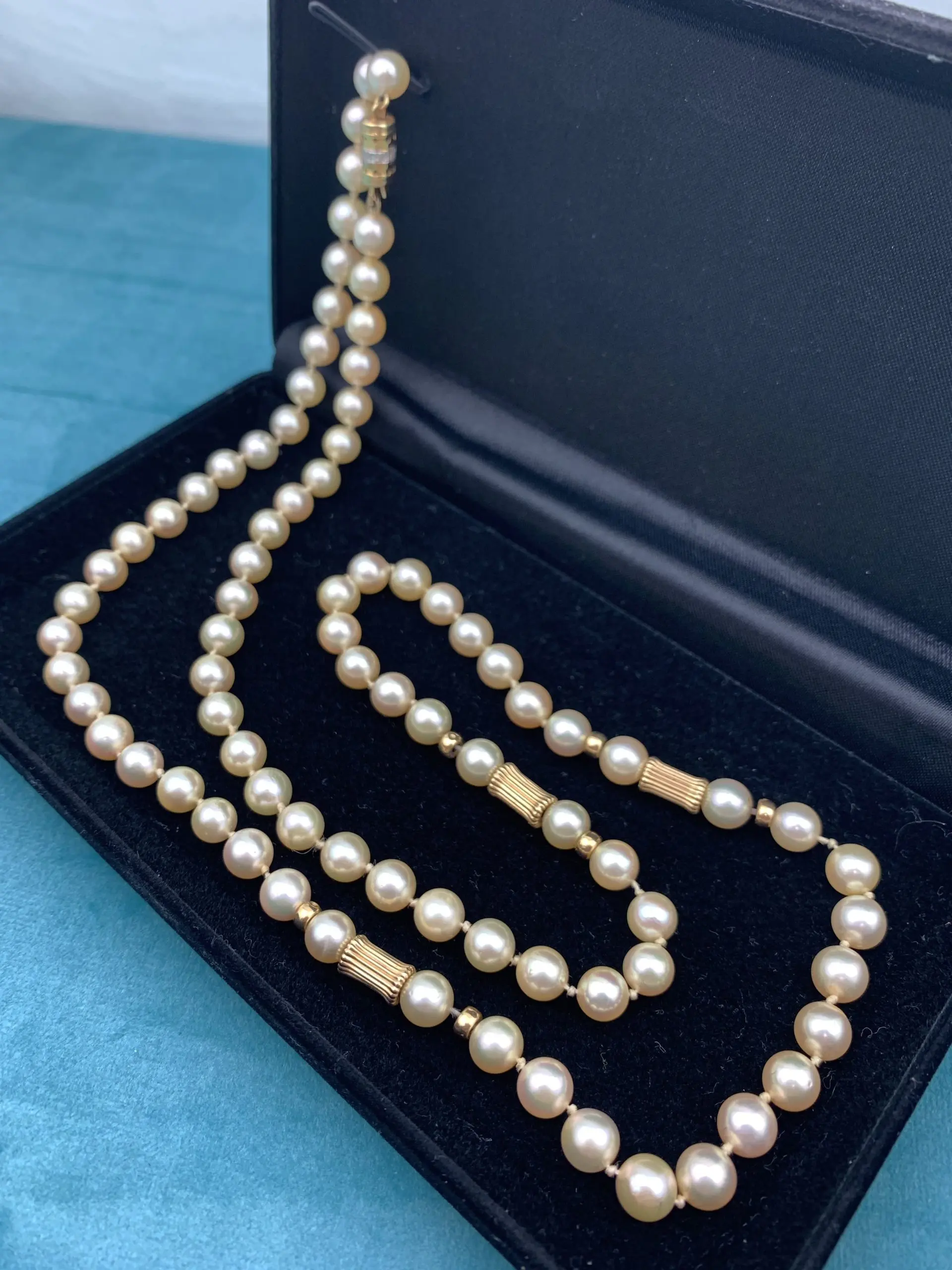 Vintage Pearl Necklace - 14ct Gold - Image 3