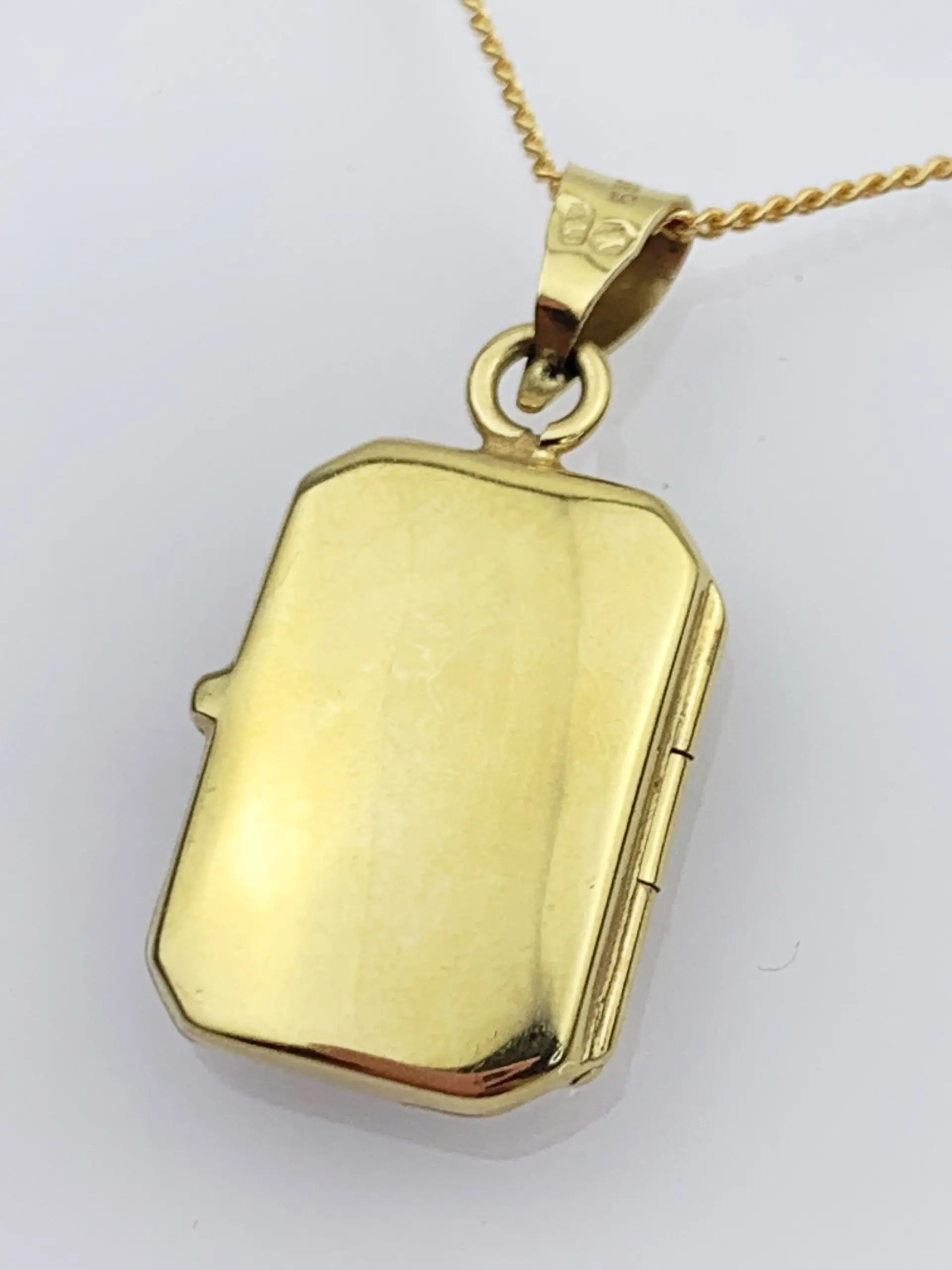 Vintage 14ct Gold Locket Pendant - Image 3