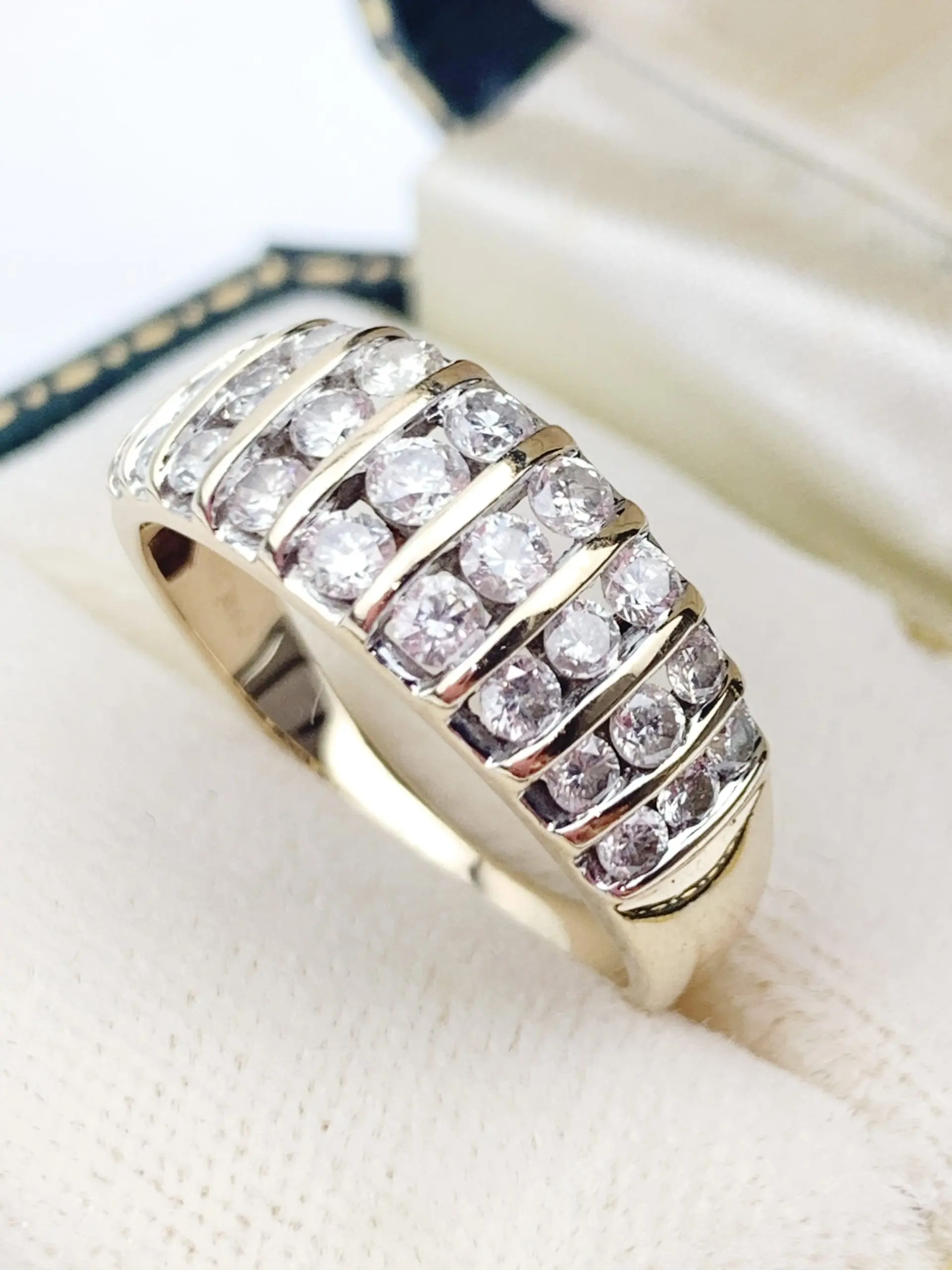 10ct Gold Cluster Diamond Ring