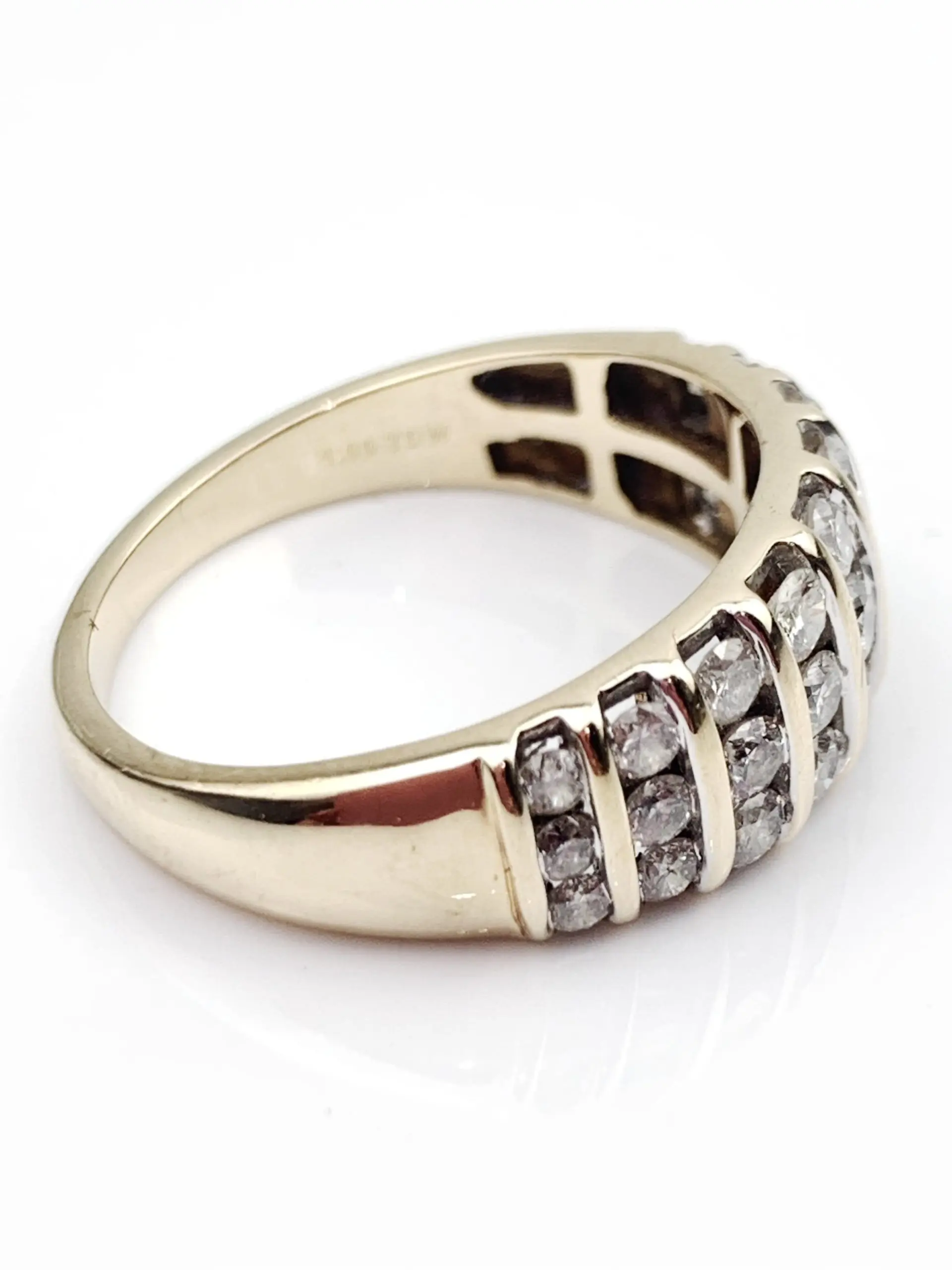 10ct Gold Cluster Diamond Ring - Image 3