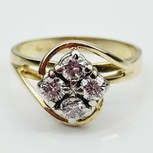 18ct Gold Daisy Cluster Diamond Ring