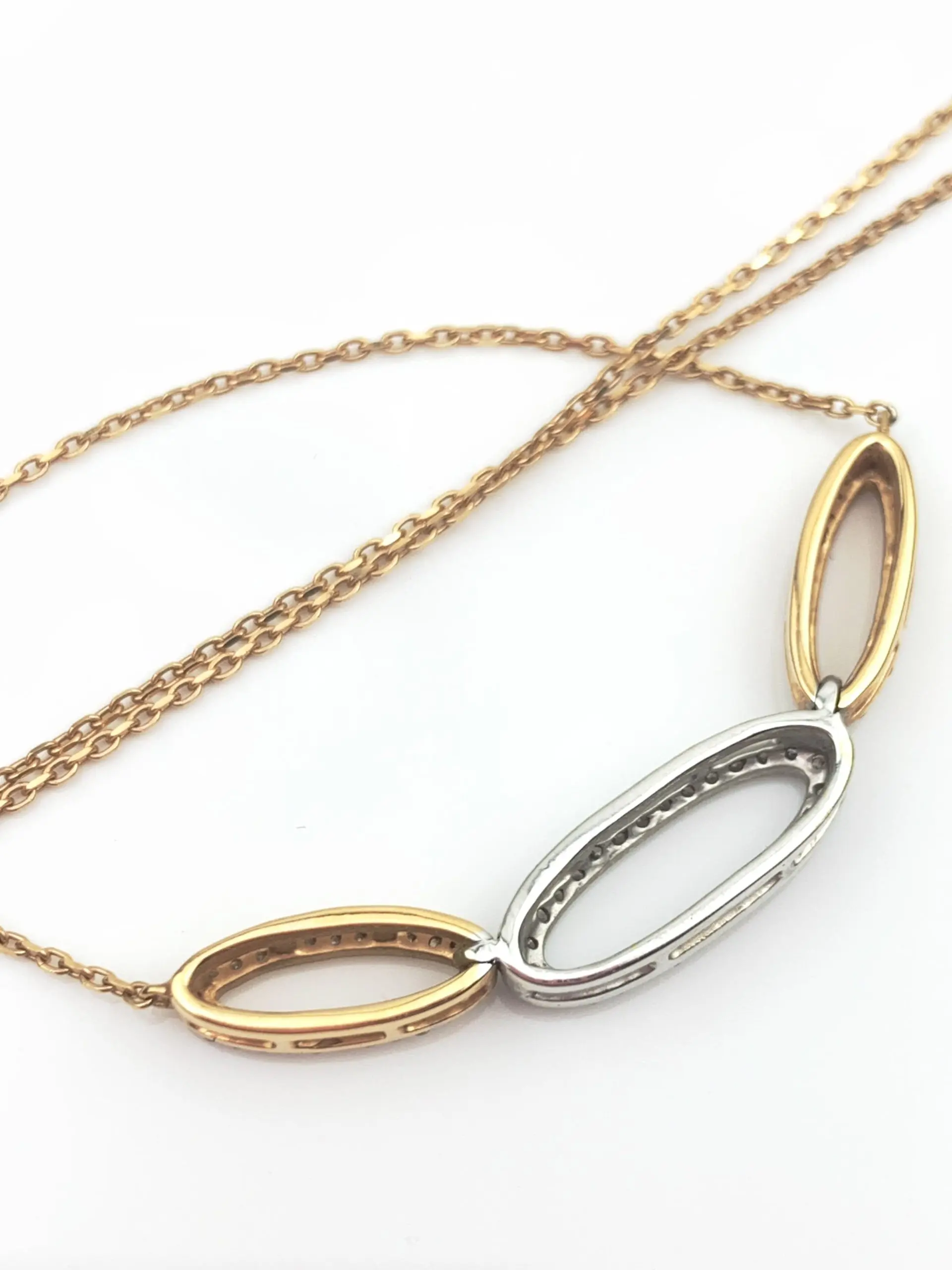 18ct Gold Diamond Necklace - Image 3