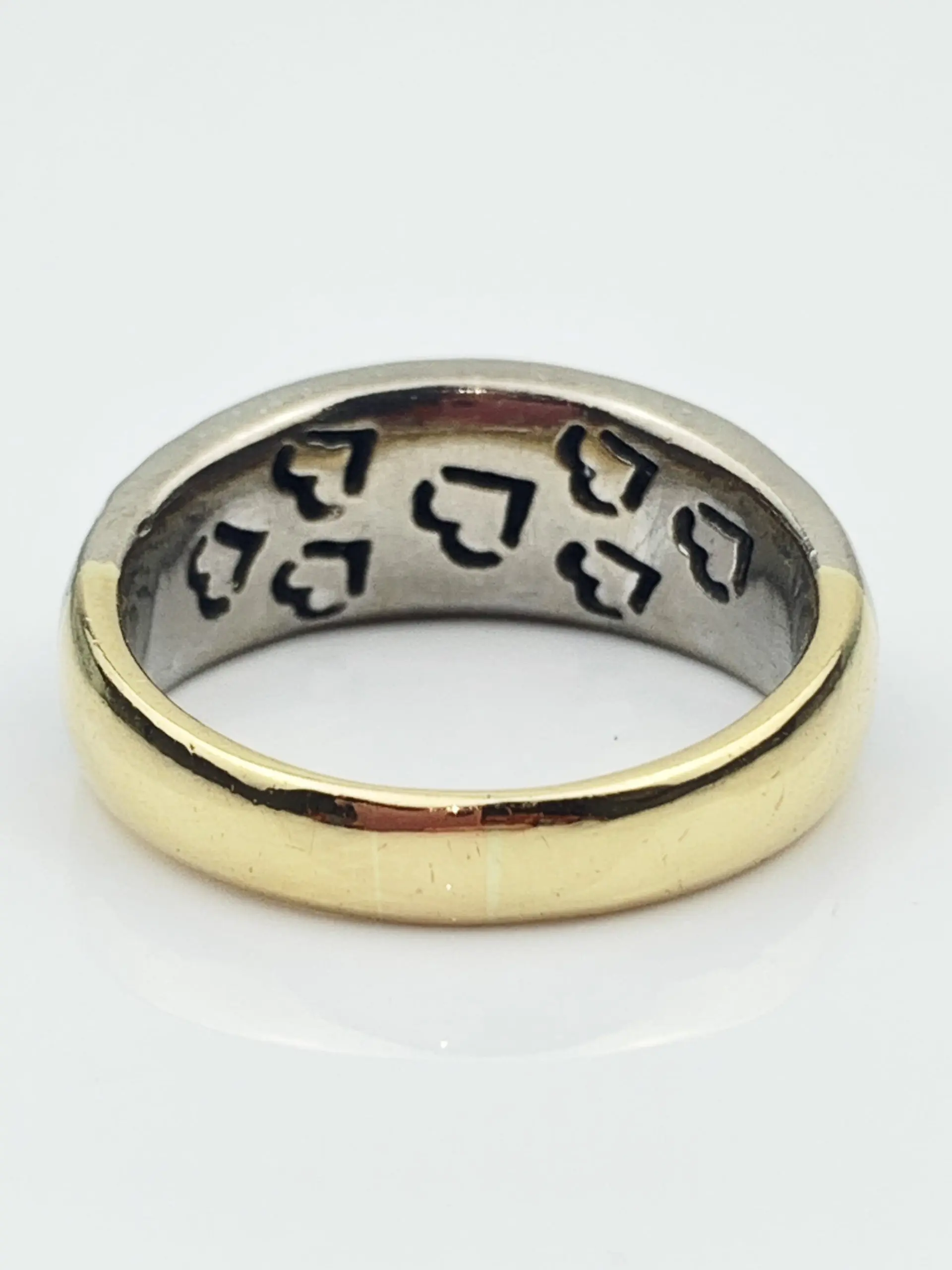 18ct Gold Gypsy Set Diamond Ring - Image 4