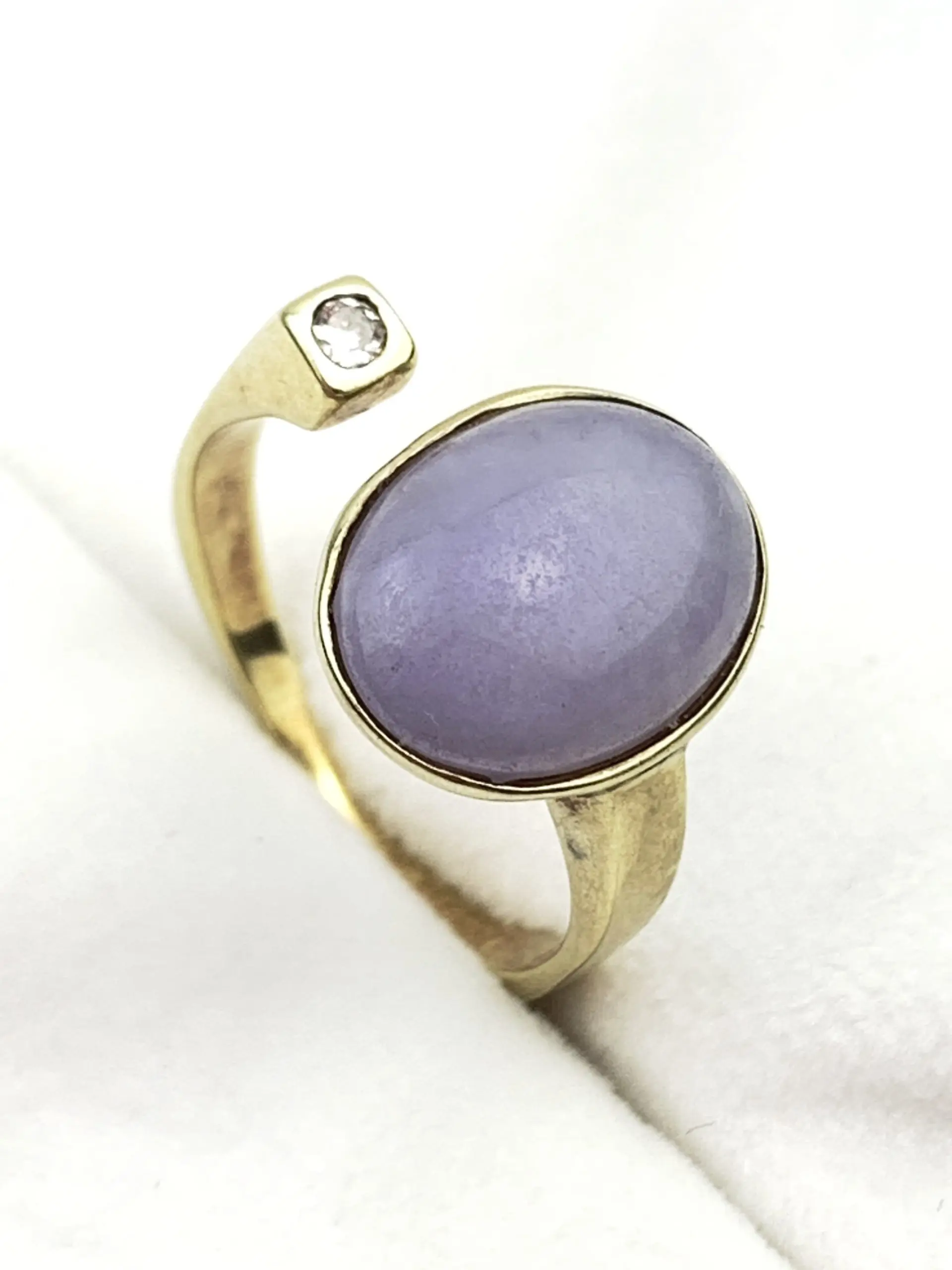 Open-cuff 14ct Gold Diamond & Lavender Jadeite Ring