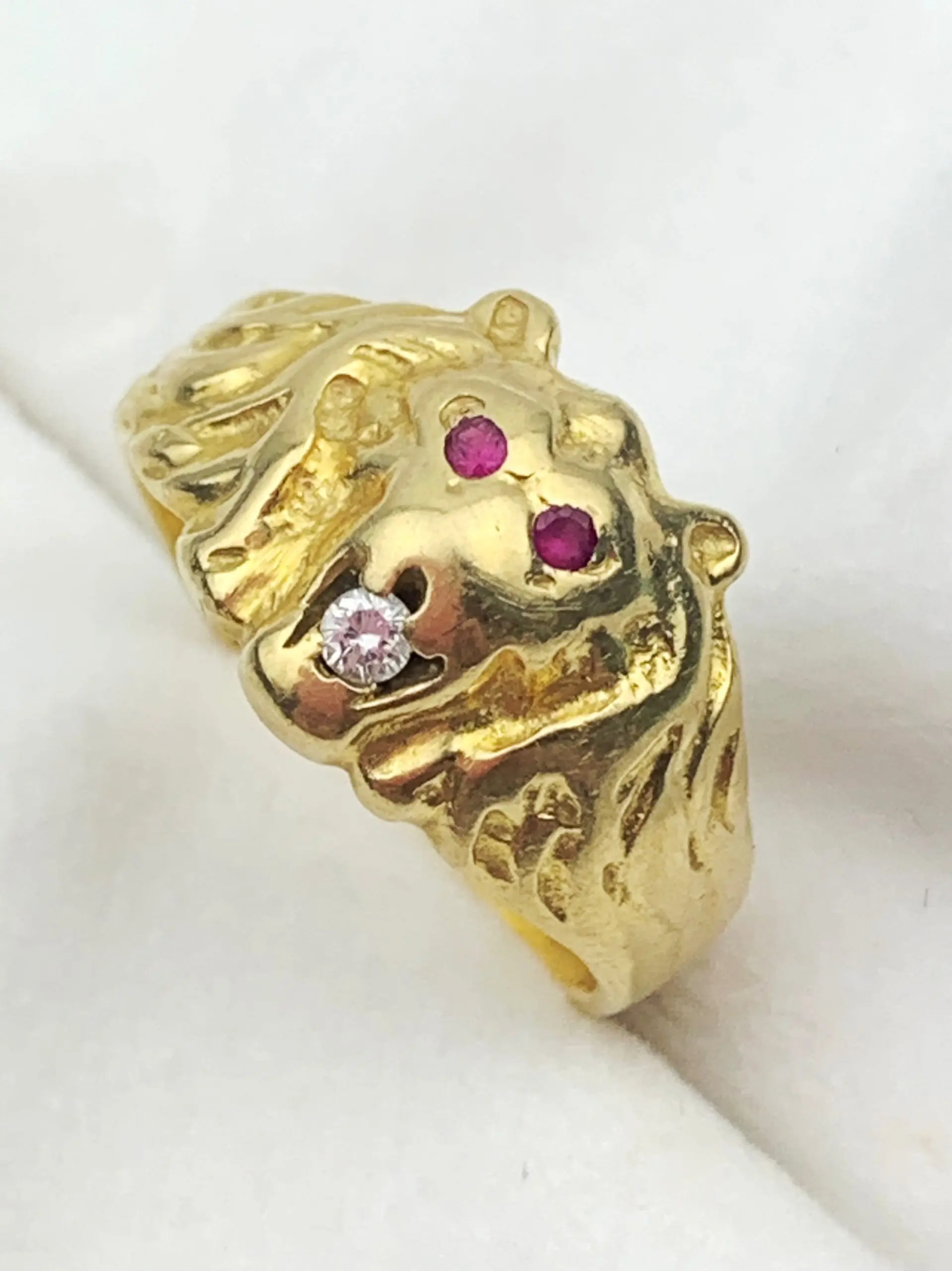 18ct Gold Ruby Diamond Lions Head Ring