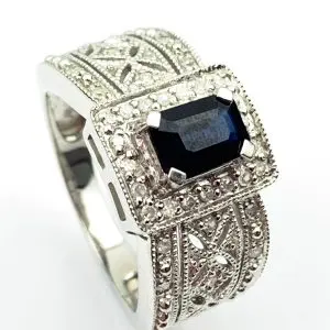 14ct Gold Diamond & Sapphire Ring