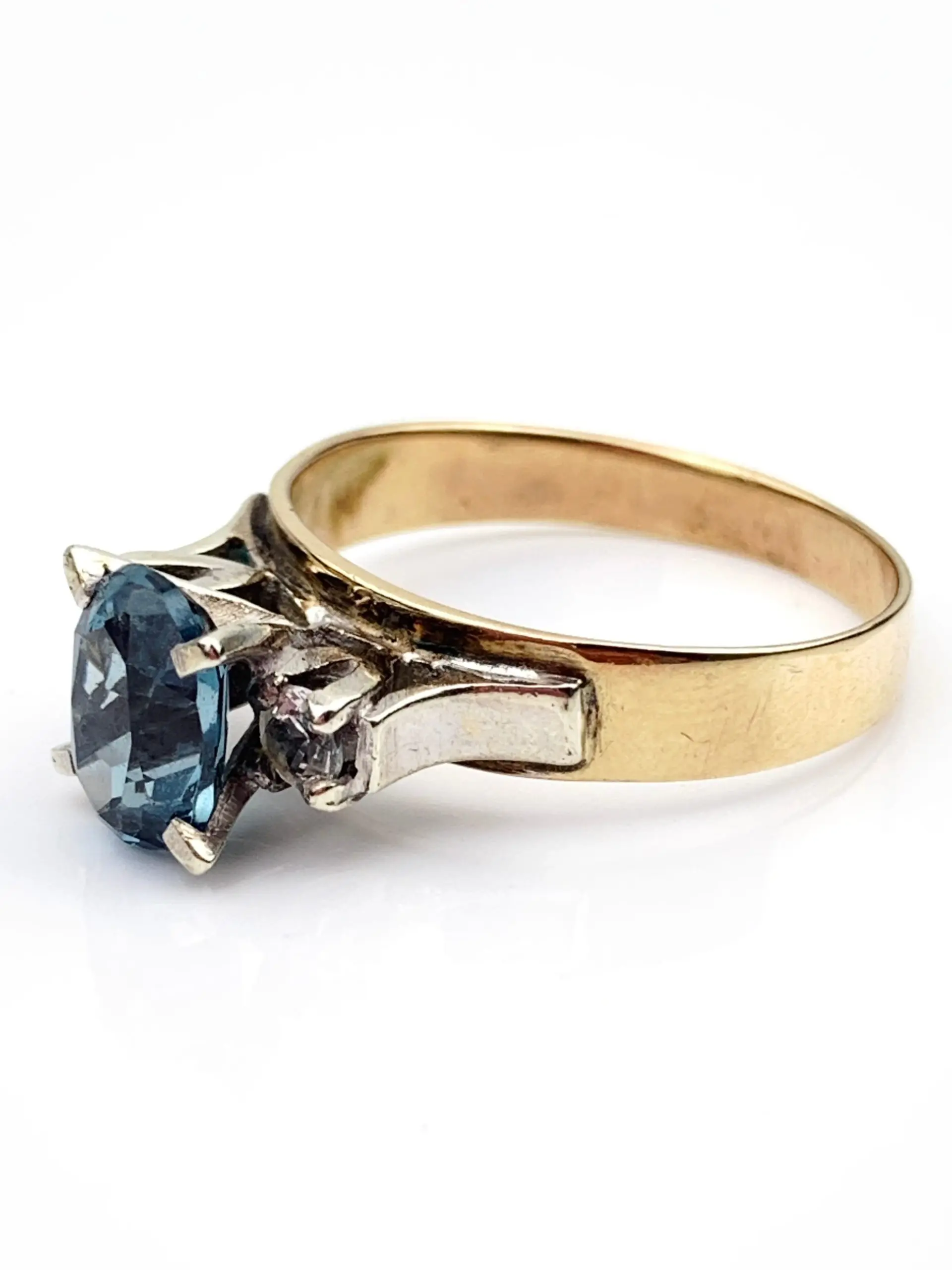 9ct Gold Topaz Ring - Image 3
