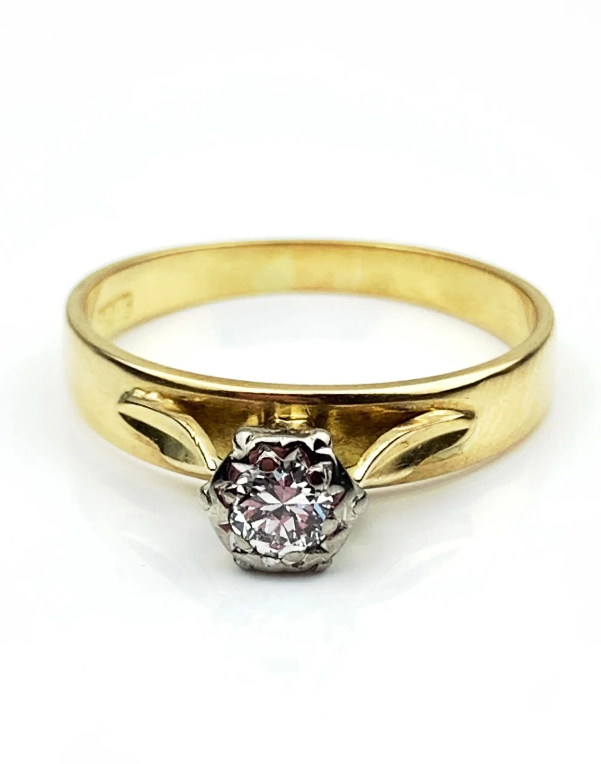 Vintage 18ct Gold Diamond Ring - Image 2