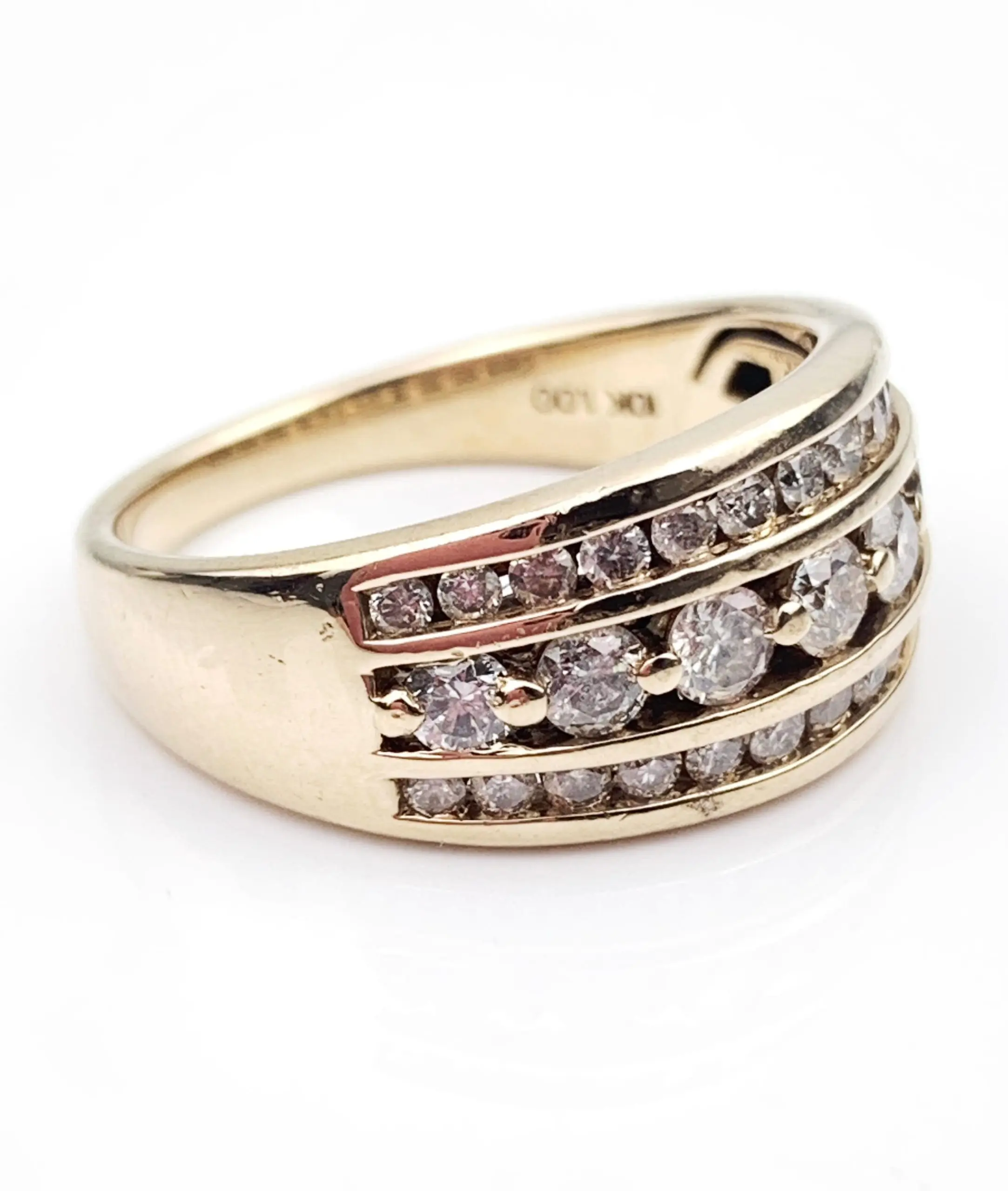 10ct Gold Cluster Diamond Ring - Image 3