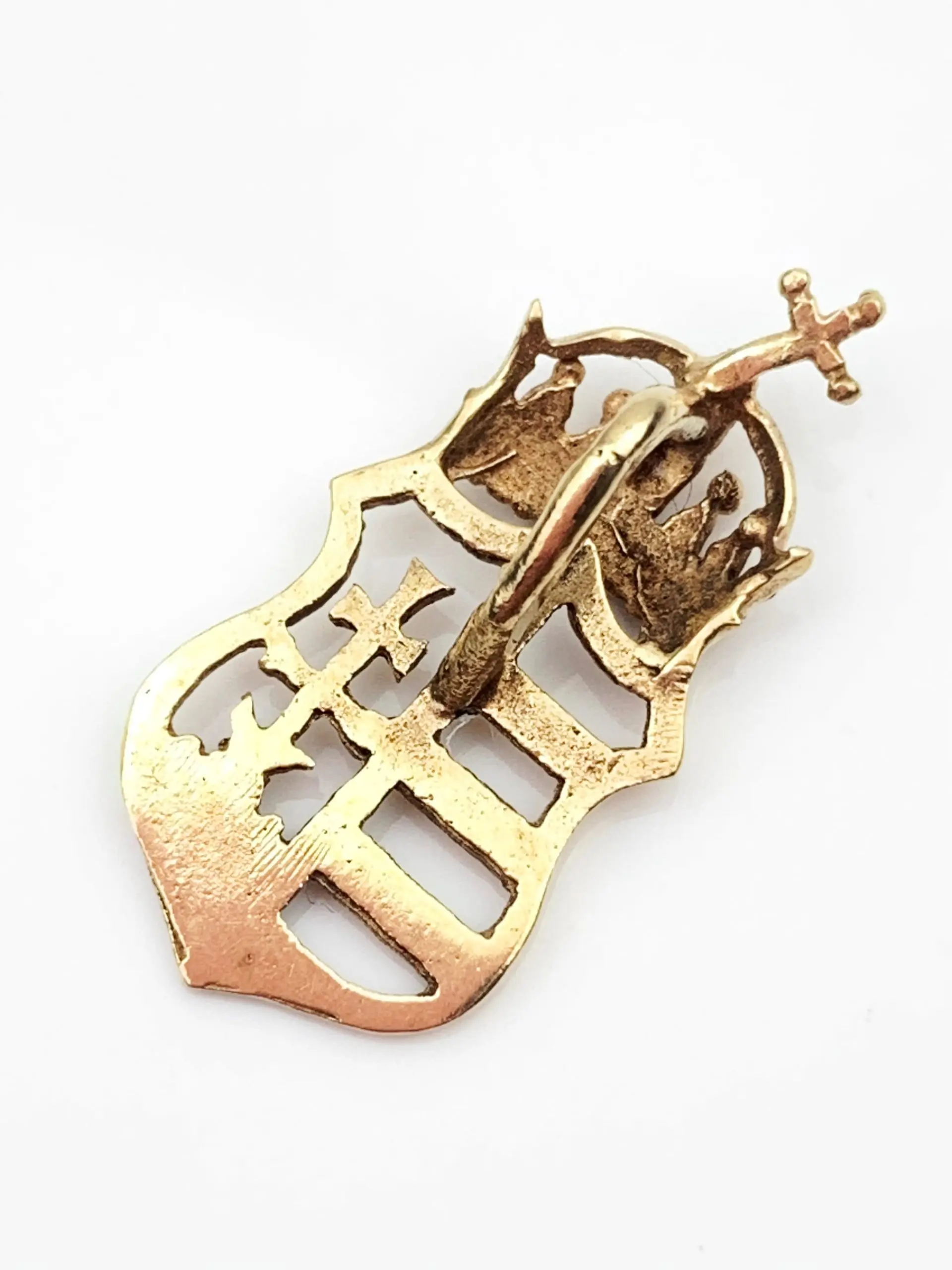 9ct Gold Hungarian Coat Of Arms Pendant - Image 3