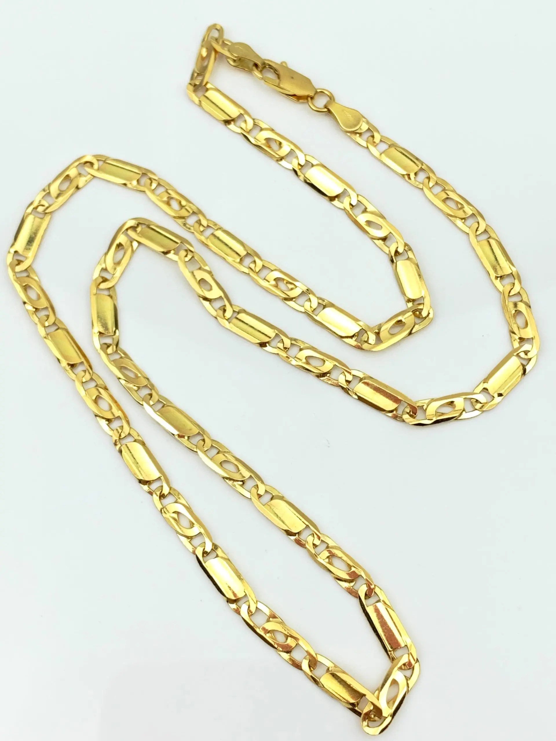 18ct Gold Chain Flat Anchor Link Necklace - Image 3
