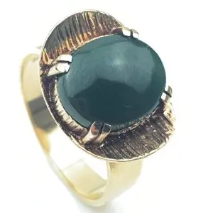 Vintage 9ct Gold Nephrite Jade Ring
